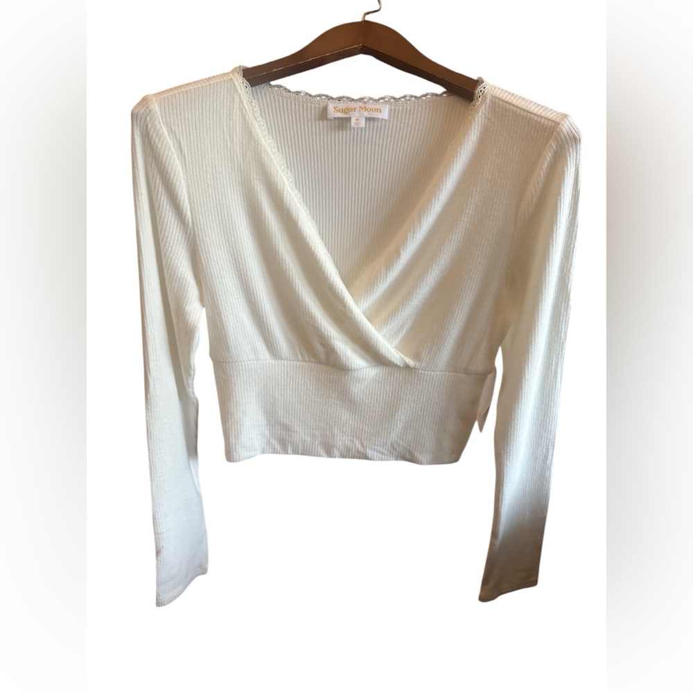 Sugar Moon Casual Women’s Medium White Ribbed Wrap Lace Long-Sleeve Crop Top